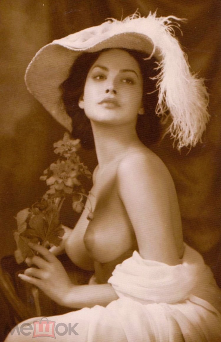 Vintage nude