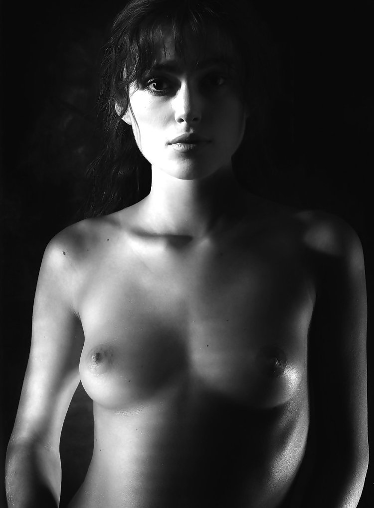 Naked Kira Knightley