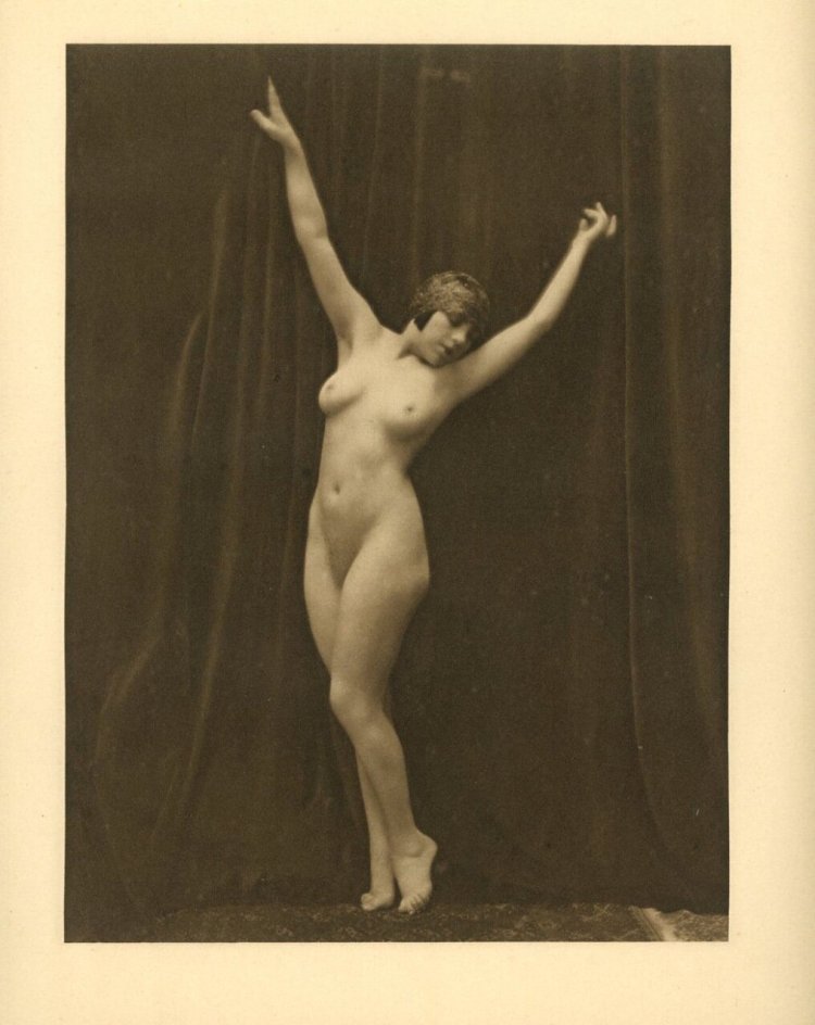 Dancers Ziegfeld Follies Nude