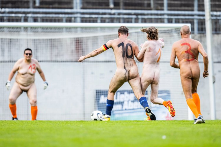 Naked football players