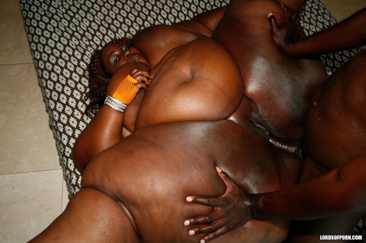 Fat black woman porn