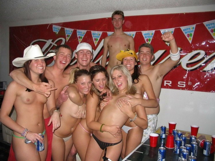 Naked party