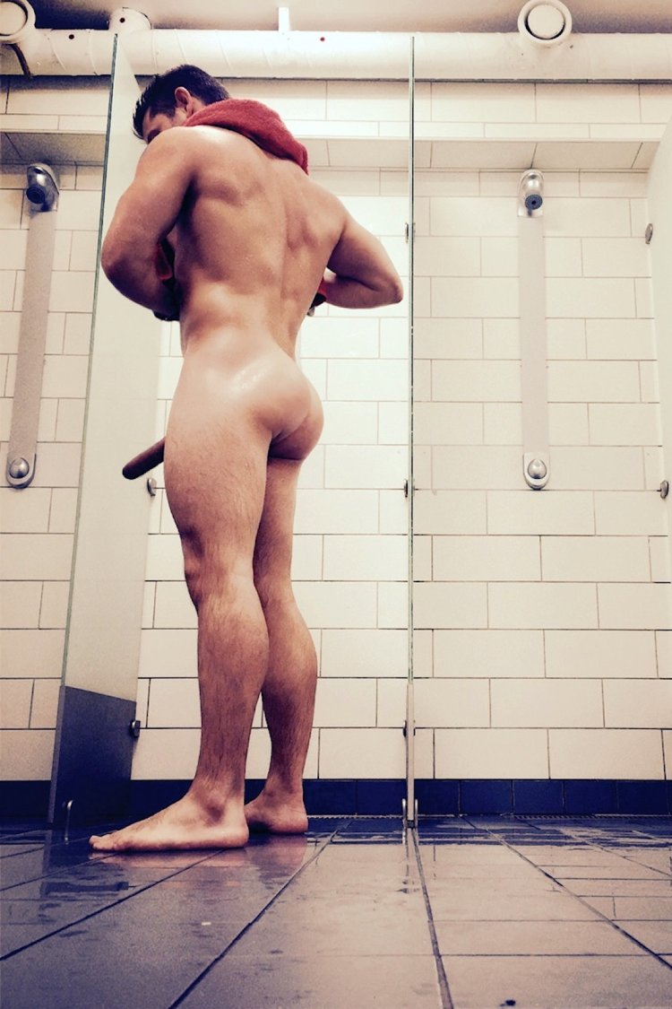 Naked guys in the locker room