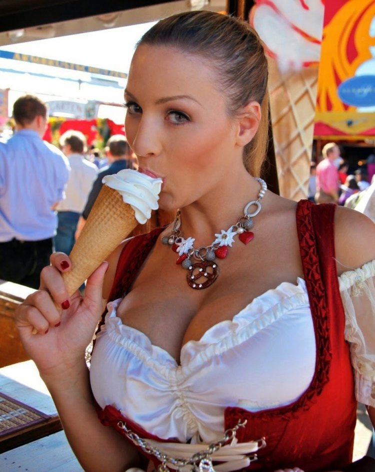 Jordan Carver on Oktoberfest