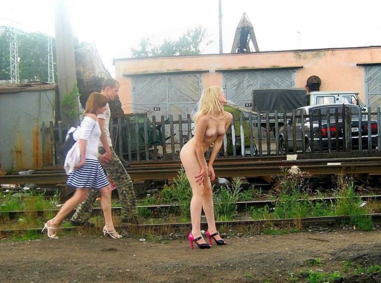 Naked women on rails